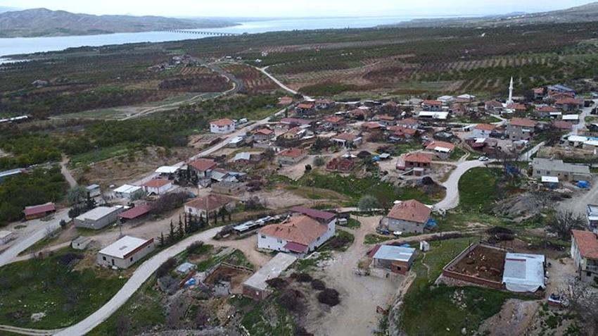 51 yıl önce bir altın bozdurarak aldı, mağarada sakladı! Elazığlı dengbej bölgenin son temsilcisi