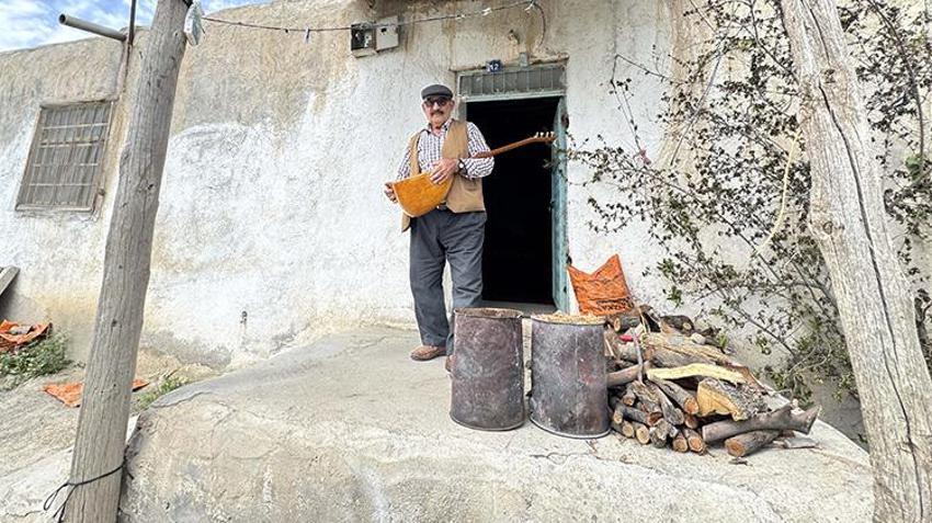 51 yıl önce bir altın bozdurarak aldı, mağarada sakladı! Elazığlı dengbej bölgenin son temsilcisi