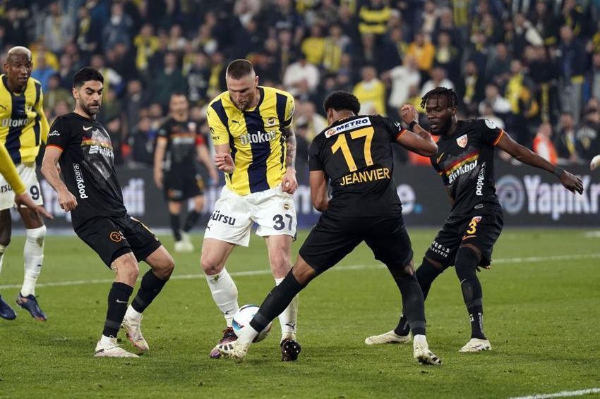 Dusan Vlahovic Fenerbahçe'ye! Ali Koç'un transfer planı ortaya çıktı, En Nesyri bitirecek