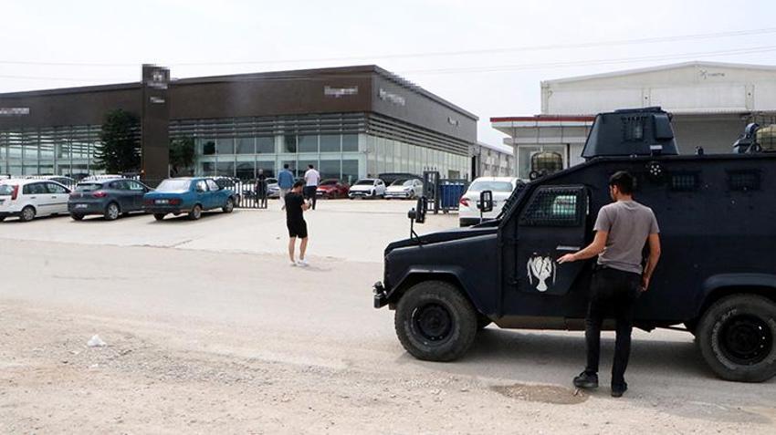 Adana'da araç satın alan vatandaşlar satış danışmanının kurbanı oldu! Araçlarına el konuldu