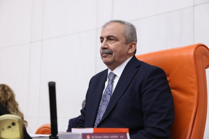 Sırrı Süreyya Önder'dan acı haber! Hayatını kaybetti