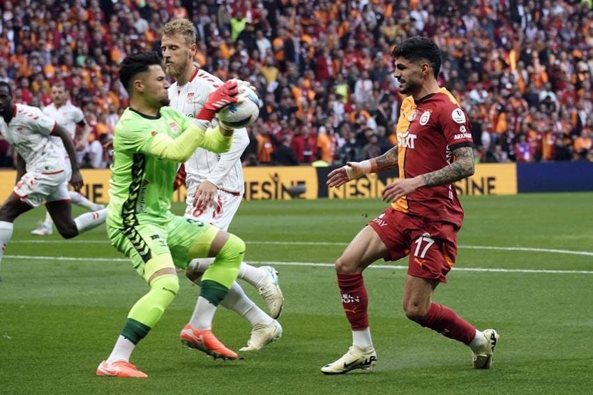 Galatasaray Sivasspor maçında gol yağmuru! Aslan'a 3 puan için 45 dakika yetti