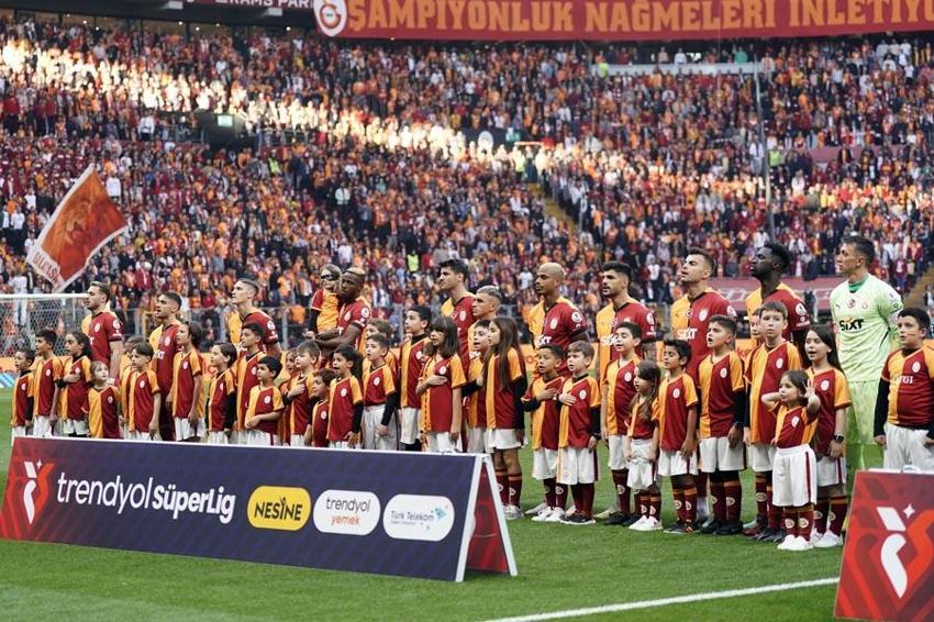 Galatasaray Sivasspor maçında gol yağmuru! Aslan'a 3 puan için 45 dakika yetti
