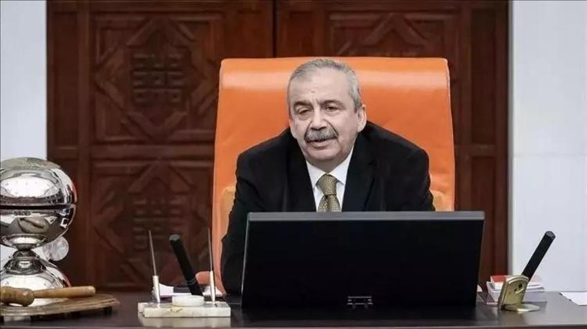 Ünlü isimlerden Sırrı Süreyya Önder'e veda: Çok erken gittin abi