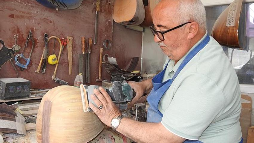 Gaziantepli ustanın büyük üzüntüsü! 20 metrekarelik dükkanında 35 yıldır çalışıyor