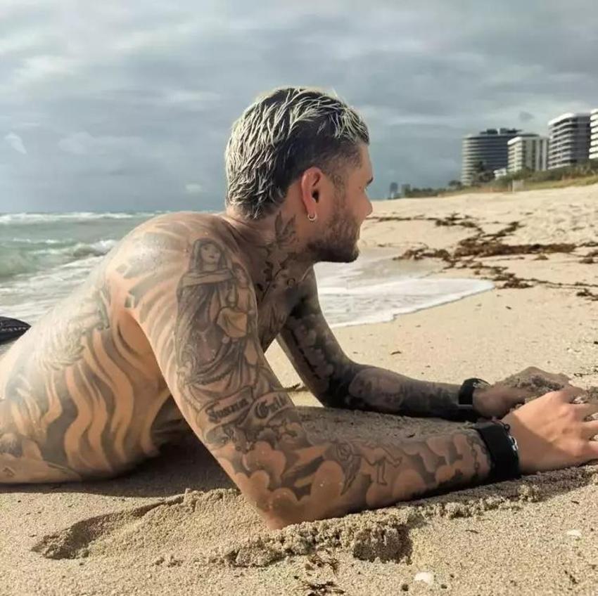 Icardi tatile Miami'ye gidince Survivor yarışmacısı kendini tutamadı