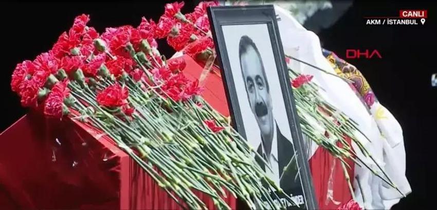 Sırrı Süreyya Önder'e acı veda! Annesinin ağıtları yürekleri dağladı