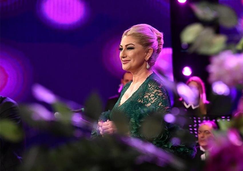 Muazzez Ersoy'a yapay zeka şoku! Yaşadıklarını anlattı