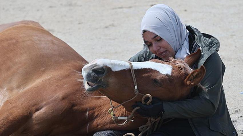 Almanya'da yaşayan kadın yapılamaz denileni yapıyor! İki ayda bir sadece onun için geliyor