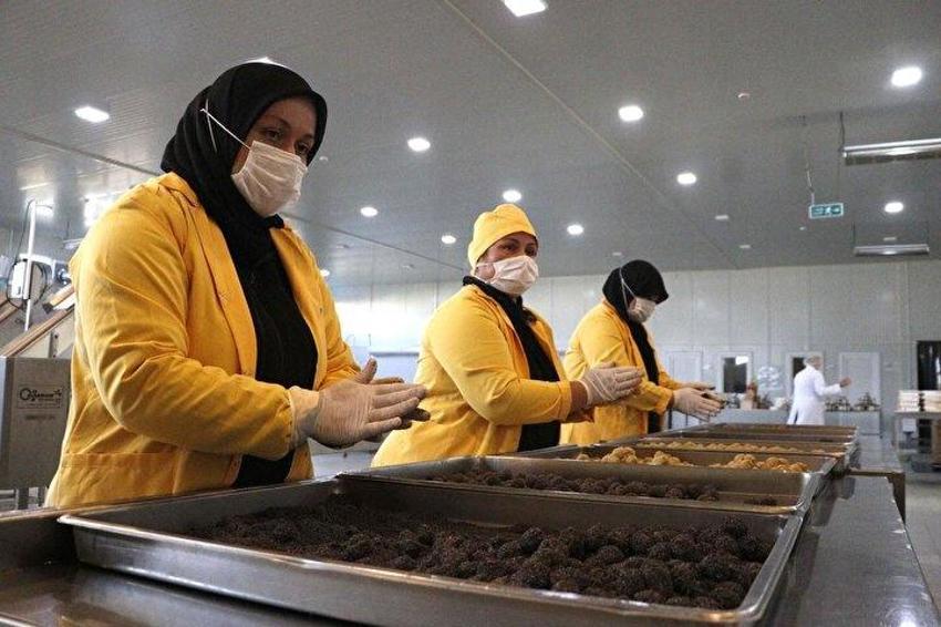 Glütensiz tatlı üretti, ABD'de 15 gün içinde tüketildi! Çanakkaleli iş kadını fabrika kurdu, dünyaya satıyor