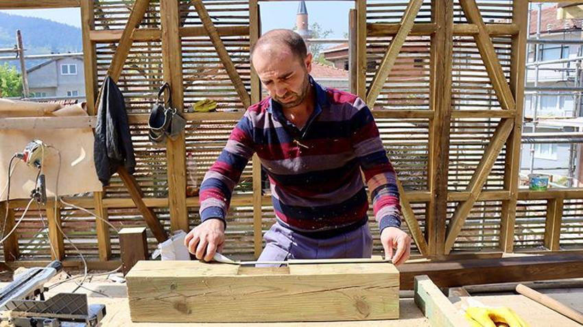 Artvin'den Bursa'ya göç ettikten sonra hayatları değişti! Babasının yolundan giderek tarihi ayakta tutuyor