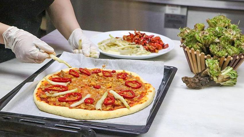Diyarbakır'ın pizzası işte böyle olur! Kenger pizzaya da girdi