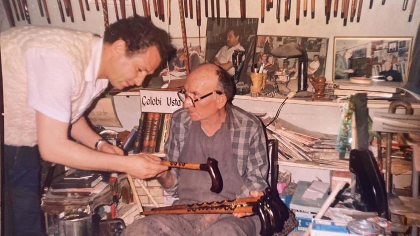 Tayini Zonguldak'a çıktı, hayatı değişti! Okul müdürlüğü yerine inat uğruna bu mesleği seçti, ünlülerin vazgeçilmezi oldu