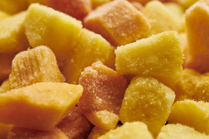 Vücudu koruyor, bağışıklık sistemini destekliyor, doku büyümesi ve onarımını sağlıyor! Sevilen meyvenin faydaları saymakla bitmiyor