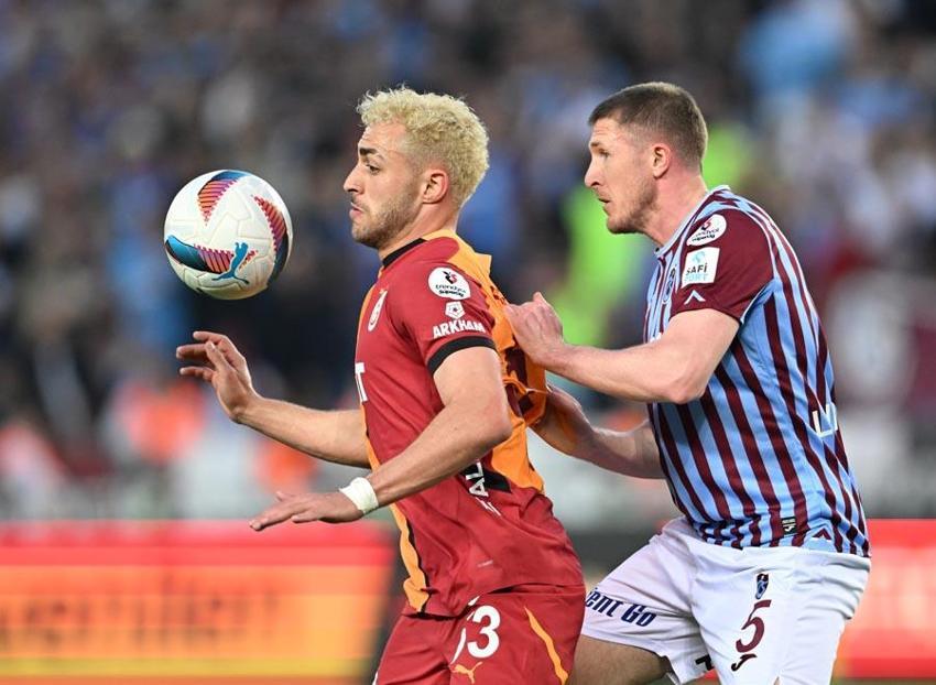 Trabzonspor Galatasaray maçında Aslan 3 puanı 2 golle aldı
