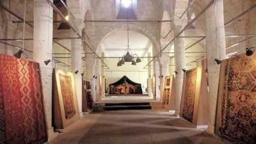 İki asırlık kilise Adana'nın yeni kütüphanesi oldu