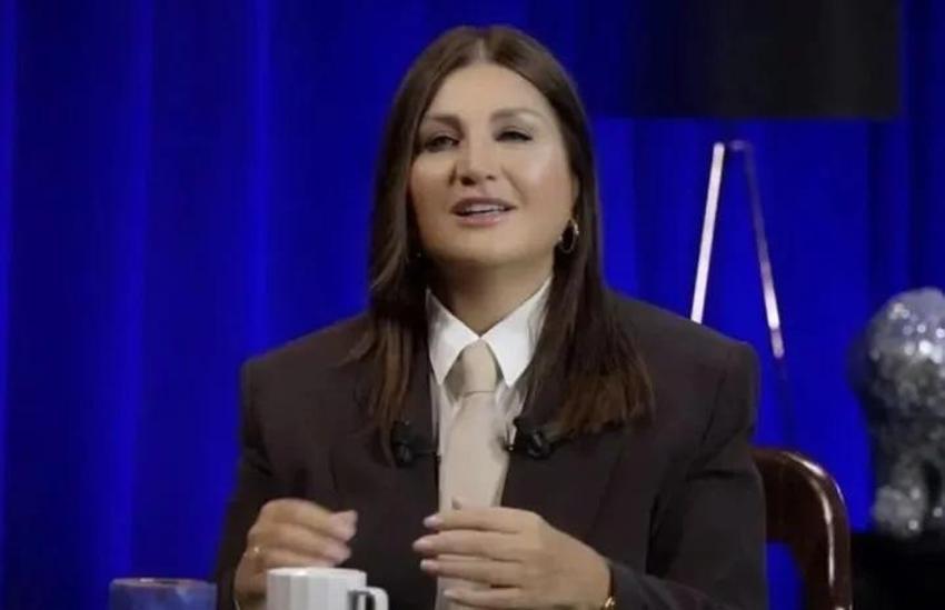 Sibel Can'ın gelinleriyle verdiği poz olay oldu!