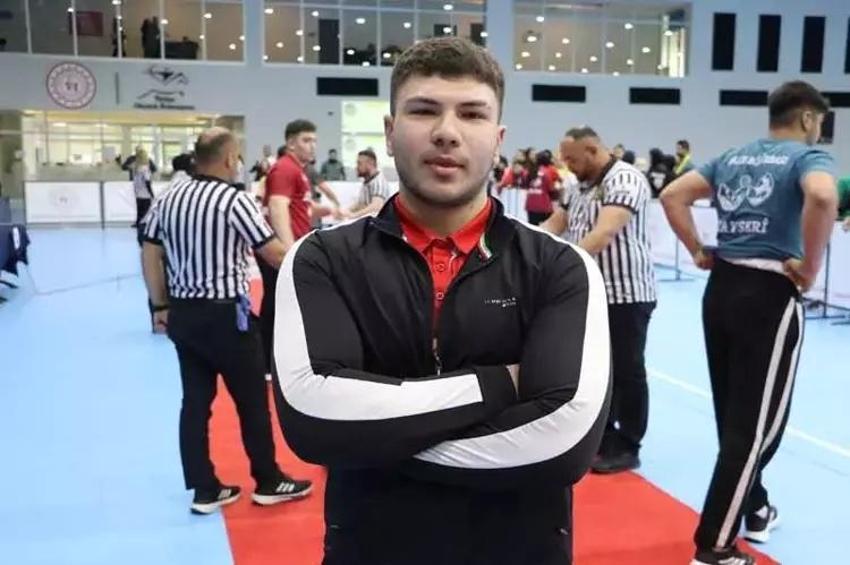 Şampiyona Samsun'da başladı! Bileğine güvenen masaya geldi
