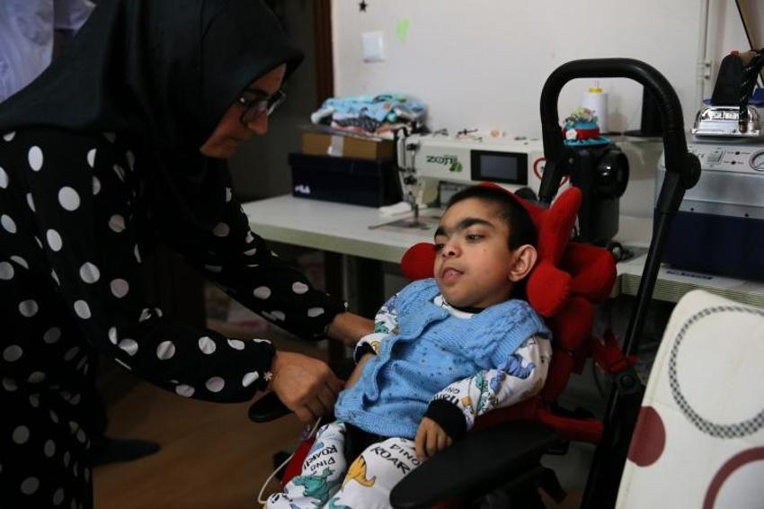 Hastalık onu durdurmadı, bu işle altın madeni bulmuş gibi oldu! Paylaşır paylaşmaz satın alıyorlar