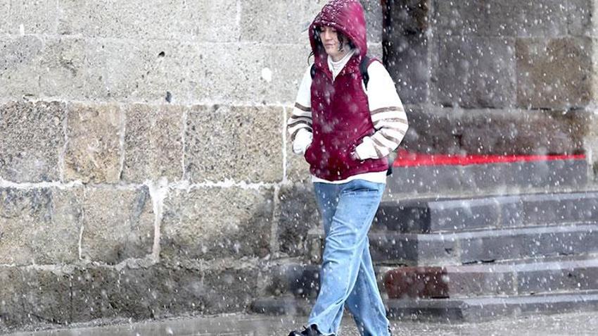 Mayıs son sürprizini yaptı! Lapa lapa kar yağışı başladı, her yer beyaza büründü, onlarca kent kar altında....