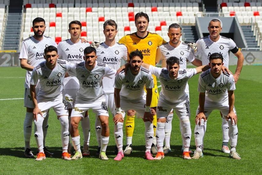 Adanaspor ile başladı! Altay ve Giresunspor ile devam etti, köklü takımların önlenemez seri düşüşü
