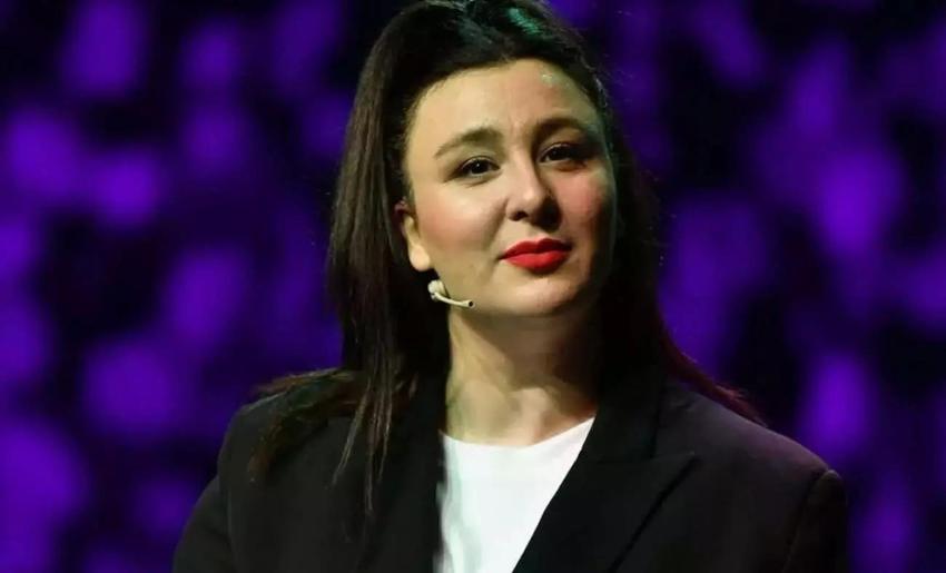 Yılların kilolarını nasıl verdi? Yasemin Sakallıoğlu sırrını açıkladı