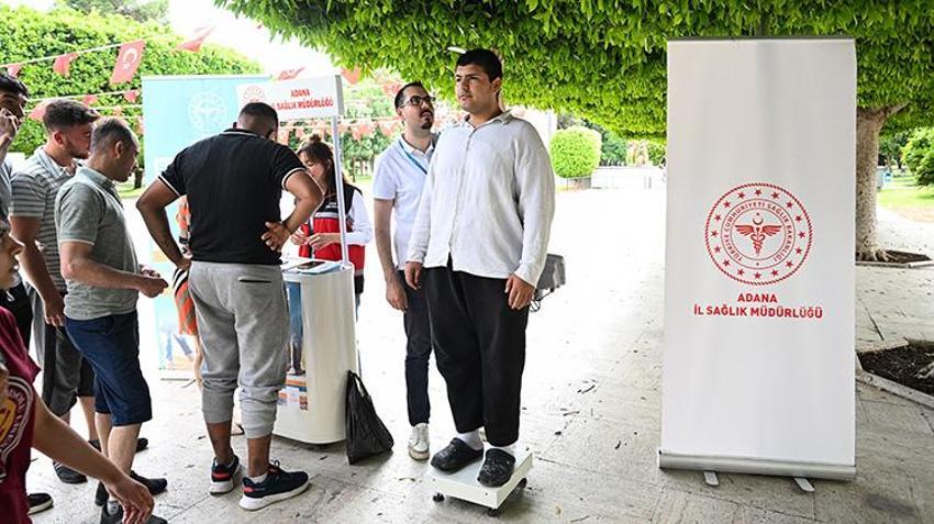 Adana'da "İdeal Kilonu Öğren, Sağlıklı Yaşa" kampanyası sürüyor