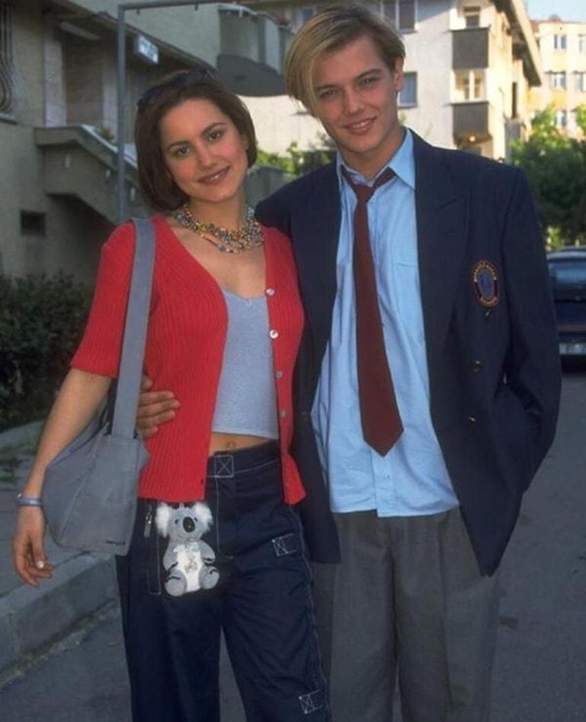 Yıldız Asyalı üçüncü kez nikah masasına oturdu! İş insanı Mustafa Semih Demirci ile evlendi