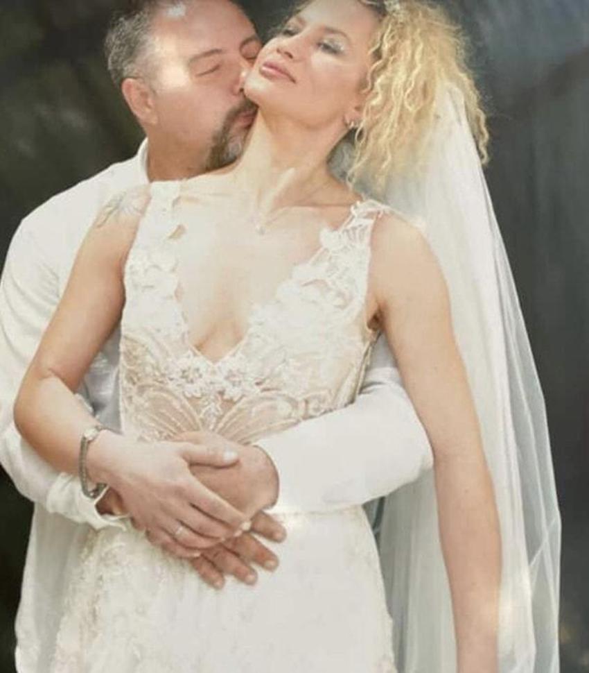 Yıldız Asyalı üçüncü kez nikah masasına oturdu! İş insanı Mustafa Semih Demirci ile evlendi