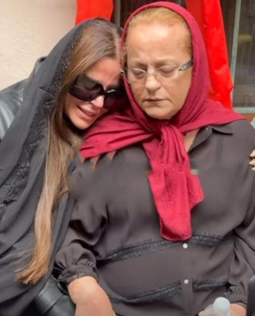 Simge Sağın'ın acı günü! Ablasını son yolculuğuna uğurladı: Gözyaşlarına hakim olamadı