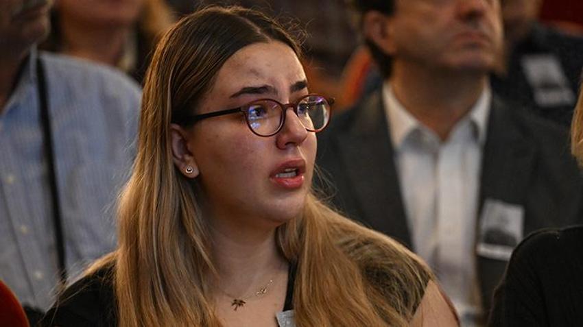 Ali Özgentürk son yolculuğuna uğurlandı: Adana'da duygusal törenle toprağa verildi