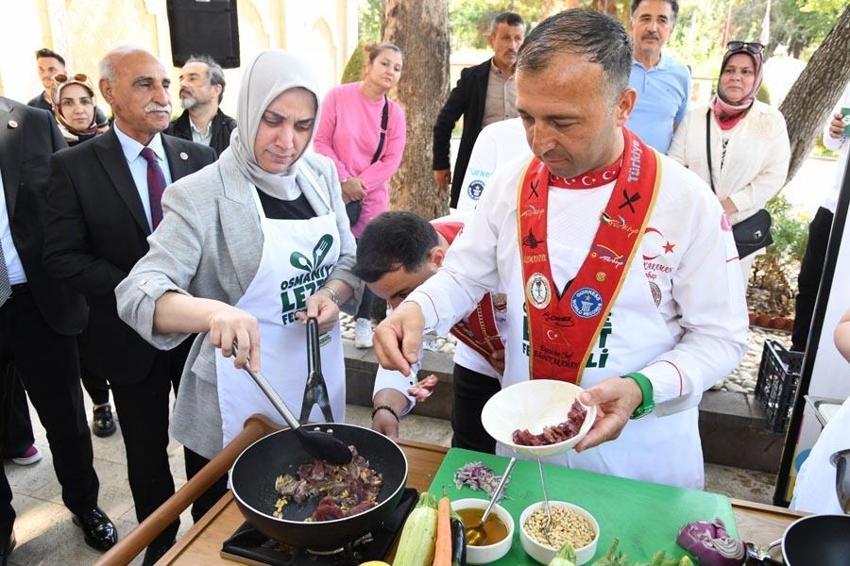 Türkiye’de bir ilk! Osmaniye Lezzet Festivali renkli görüntülerle başladı