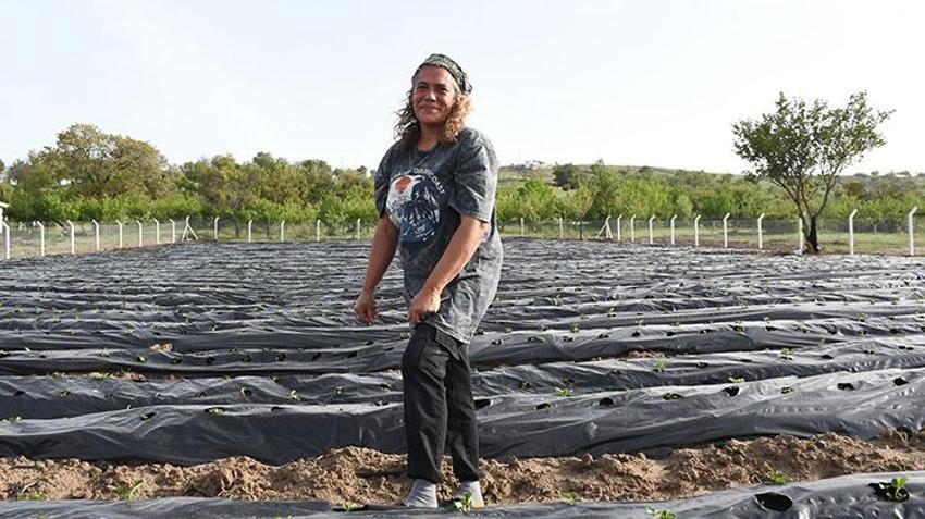 Pandemide şehirden kaçıp kasabasına döndü! Üretime başladı, artık talebe yetişmek onun için imkansız