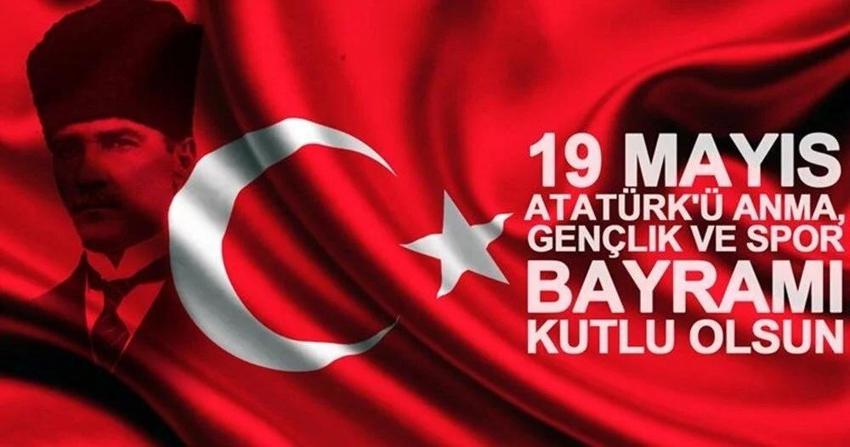 19 MAYIS 1919 resimli mesajlar: 2025 Atatürk fotoğraflarıyla kısa uzun anlamlı Gençlik ve Spor Bayramı mesajları