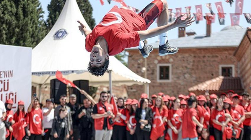 Yaylalardan denizlere kadar tüm yurdu 19 Mayıs coşkusu sardı!
