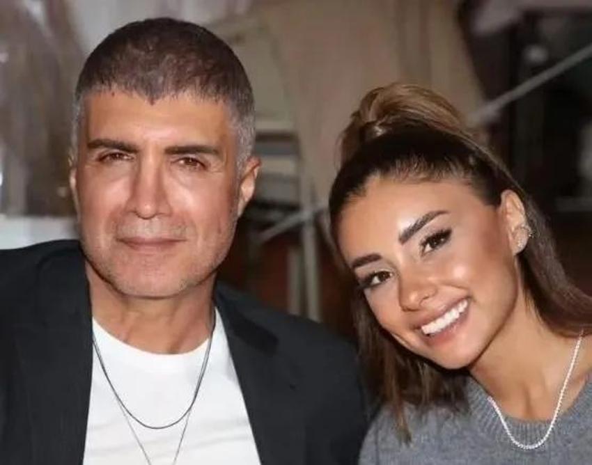 Özcan Deniz ile kardeşi yine birbirine girdi