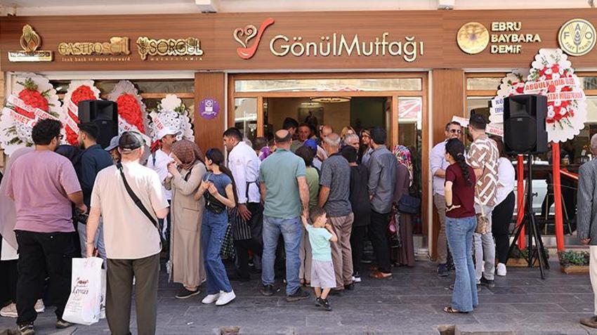 Mardin'de açılan bu lokantanın tek bir amacı var! Burada yemek yiyenler iyilik yapacak