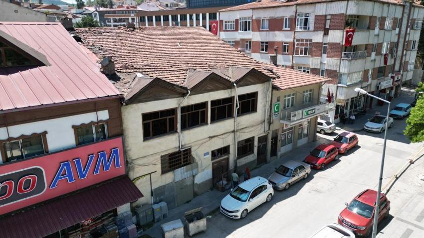 Michelin yıldızlı şef Hüseyin Özer'den memleketine vefa: Tokat'a gastronomi okulu kuruyor!