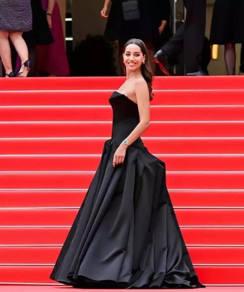 Cannes'da poz vermedi, ona hayran baktı! İşte ünlülerin kırmızı halı kombinleri
