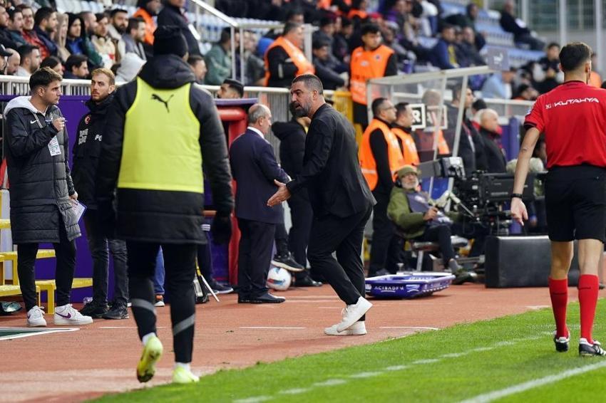 Arda Turan Eyüpspor'dan ayrılıyor! Yeni takımı belli oldu, anlaşma tamam