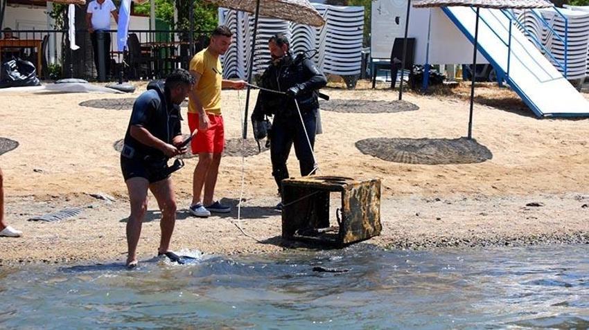 Denizden çıkanlar şaşırttı: Tam 43 kilo! Sahilde sergilendi