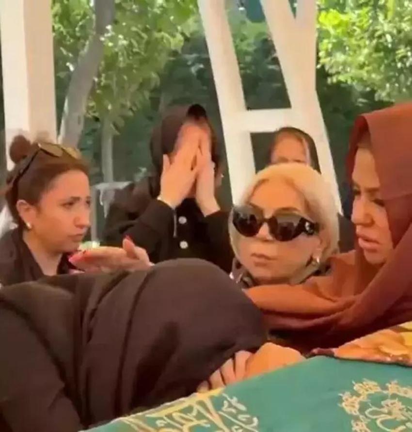 Anneye acı veda! Aslı Hünel ve Saruhan Hünel adeta yıkıldı