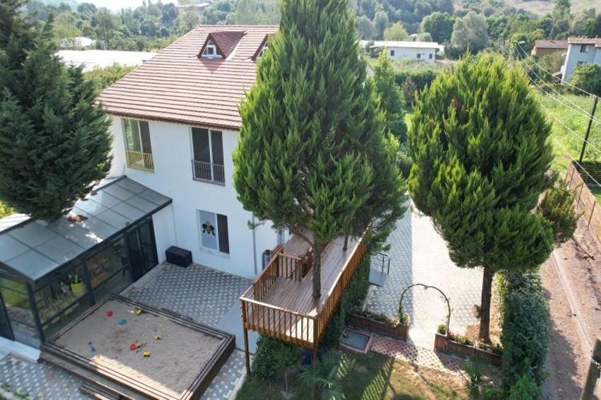 Böylesi ancak Yalova'da görülür! Almanya'dan dönen çiftin ilk adımı bu oldu