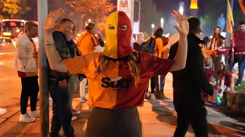 Galatasaray'ın şampiyonluk kutlamalarında sahneye çıkacak sanatçılar belli oldu! İşte birbirinden ünlü o isimler...