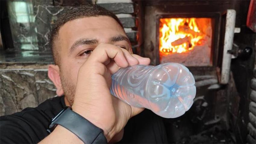 Adana alev alev yanıyor! Termometreler dışarıda 36, iş başında 80 derece!
