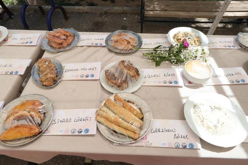 Hakkari'nin doğal zenginlikleri ot festivalinde yarıştı