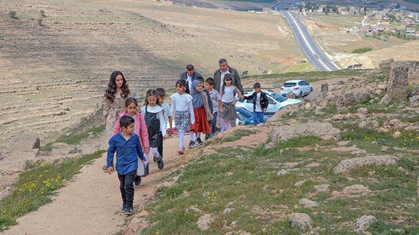 Diyarbakır'ı onlara sorun! İkinci sınıfa giden öğrenciler 'kültür elçisi' oldu
