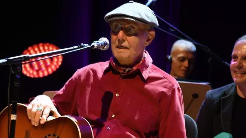 Sanat dünyasının acı kaybı! Usta sanatçı İlhan Şeşen hayatını kaybetti