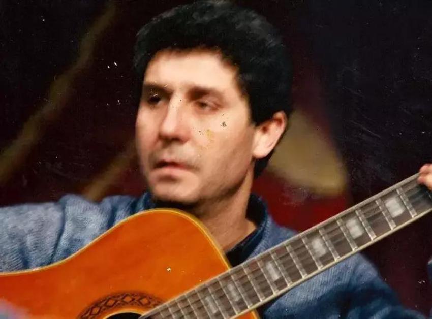 Sanat dünyasının acı kaybı! Usta sanatçı İlhan Şeşen hayatını kaybetti