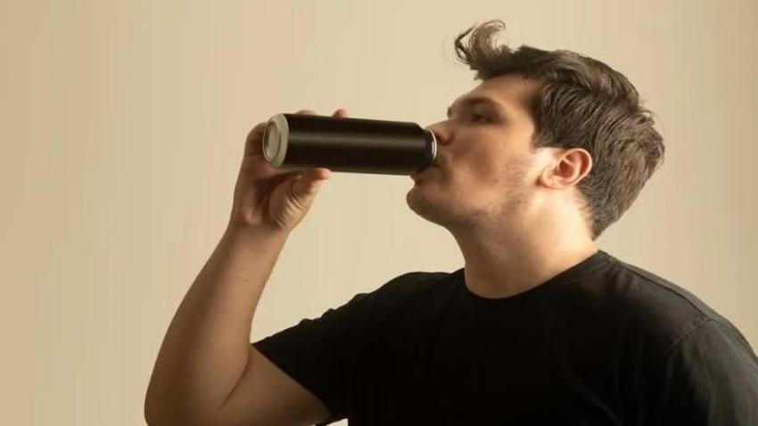 Belirtisi kötü oldu! Günde 3 litre kola içenin böbreklerin çıkanlara kimse inanamadı
